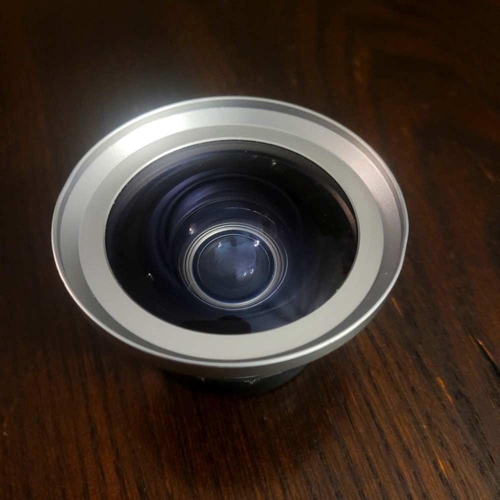 Wide angle / fish eye lens